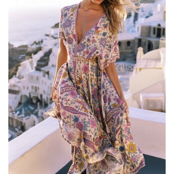 5⭐️ FAV BESTSELLER NEW Lovebird Half Moon Dress - Picture 1 of 11
